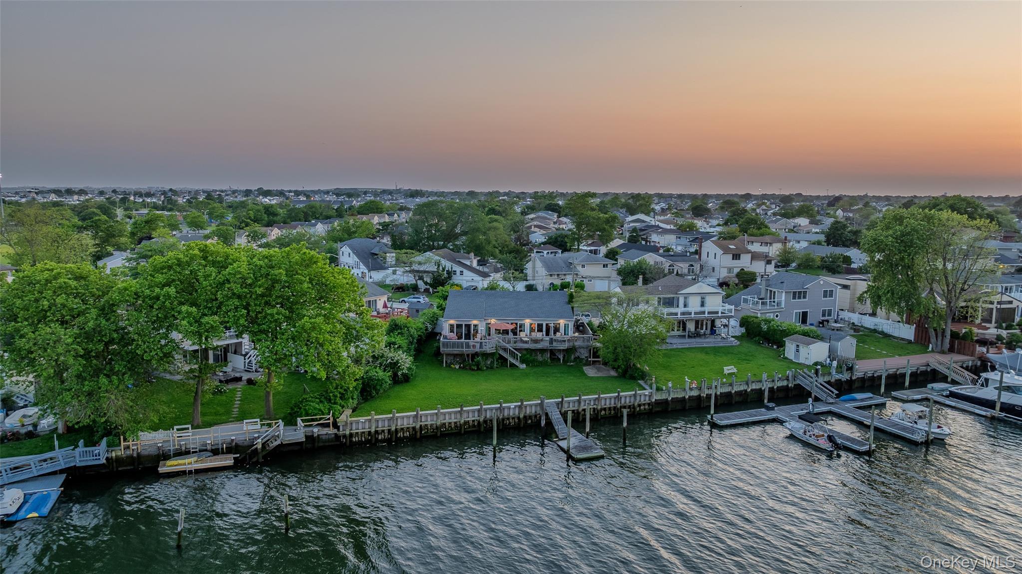 Single Family Ann Drive E Nassau County, NY 11520, MLS-979541-30