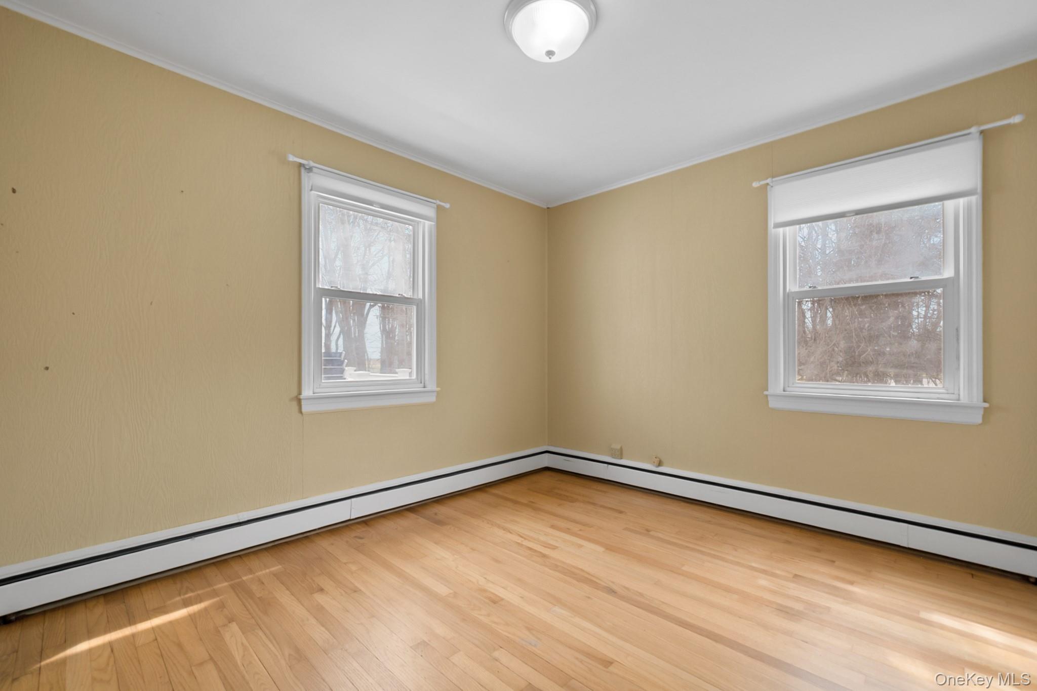 Single Family Woodacres  Suffolk County, NY 11772, MLS-979545-11