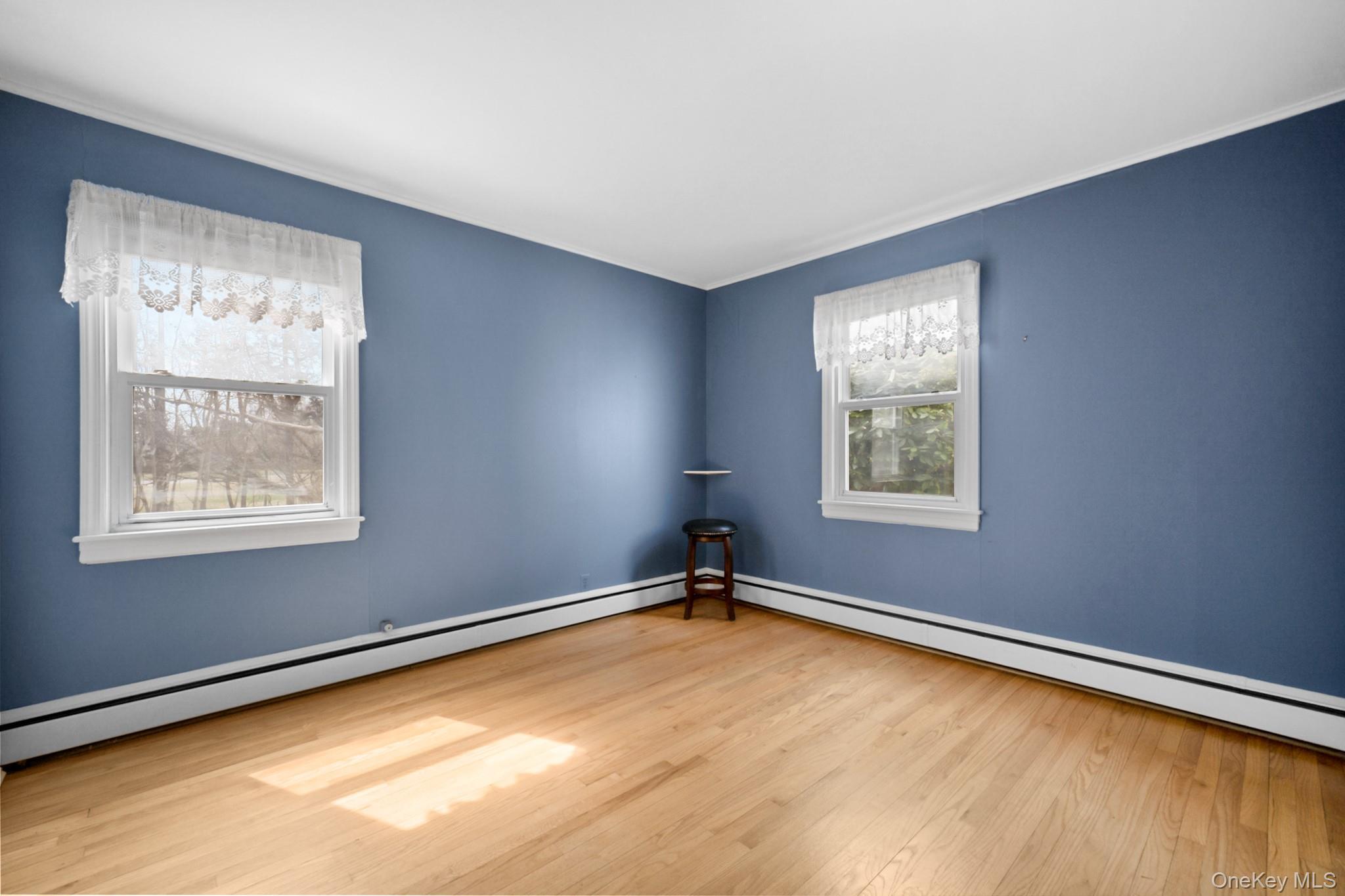 Single Family Woodacres  Suffolk County, NY 11772, MLS-979545-9