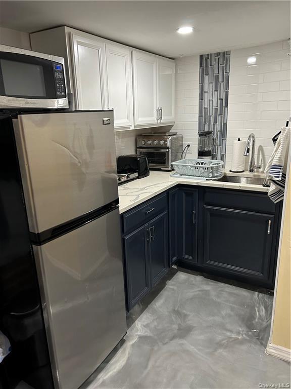 Commercial Sale Kings Brooklyn, NY 11223, MLS-979554-22
