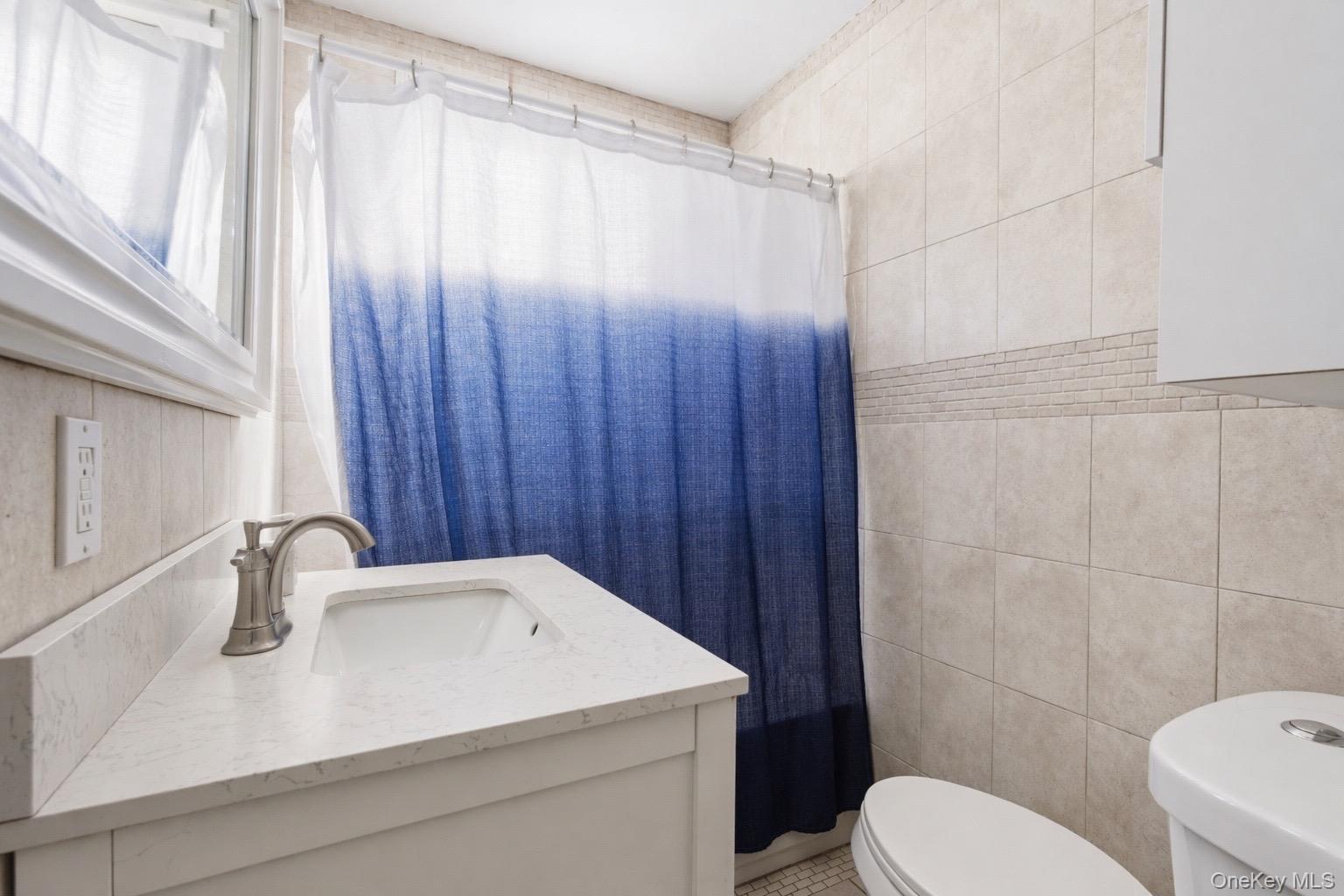 Single Family 4th  Suffolk County, NY 11717, MLS-979555-12