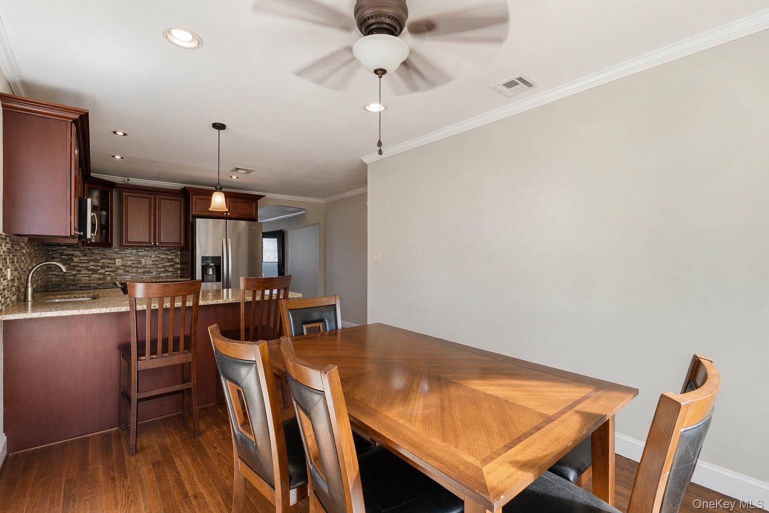 Single Family 4th  Suffolk County, NY 11717, MLS-979555-6