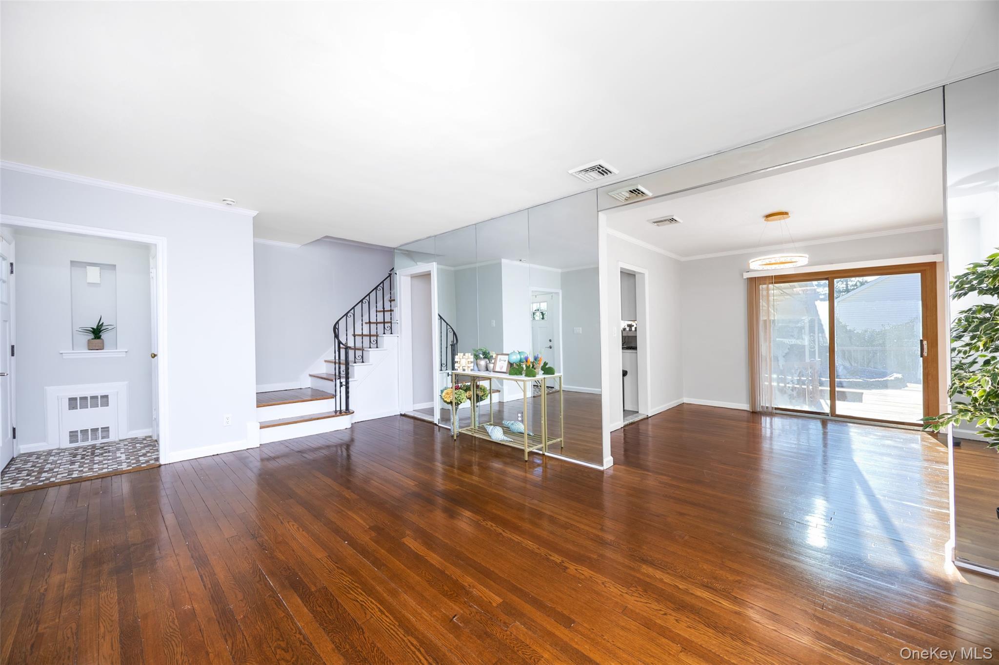 Single Family Spruce  Nassau County, NY 11552, MLS-979558-10
