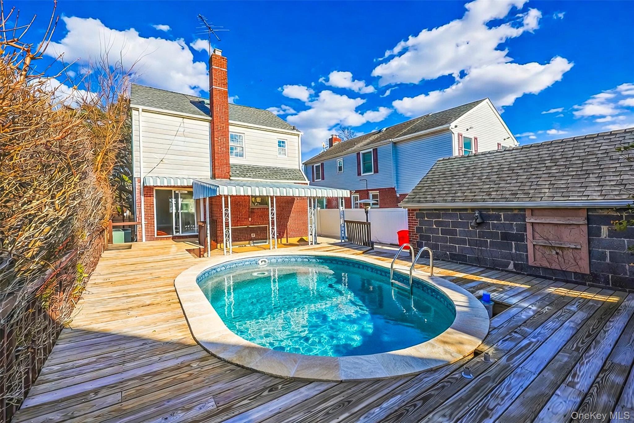 Single Family Spruce  Nassau County, NY 11552, MLS-979558-37