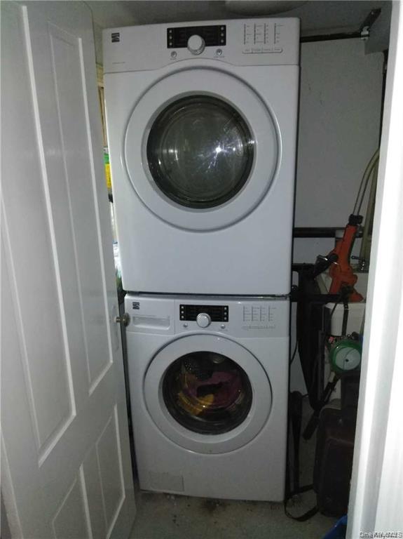 Single Family Crescent  Brooklyn, NY 11208, MLS-979559-8