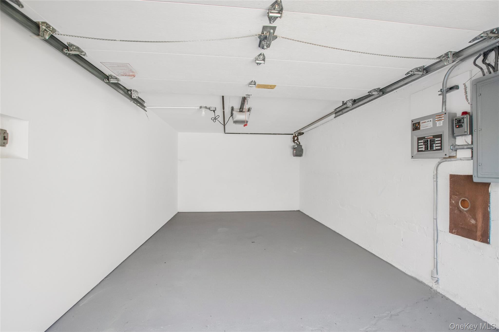 Single Family Netherland  Bronx, NY 10463, MLS-979561-22