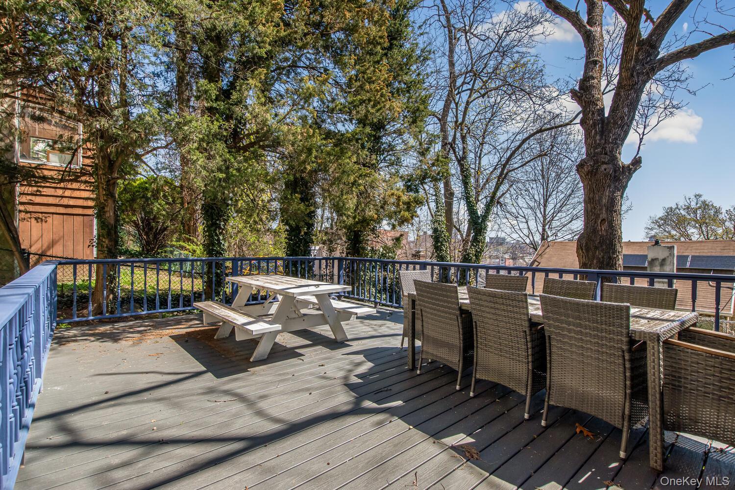 Single Family Netherland  Bronx, NY 10463, MLS-979561-3