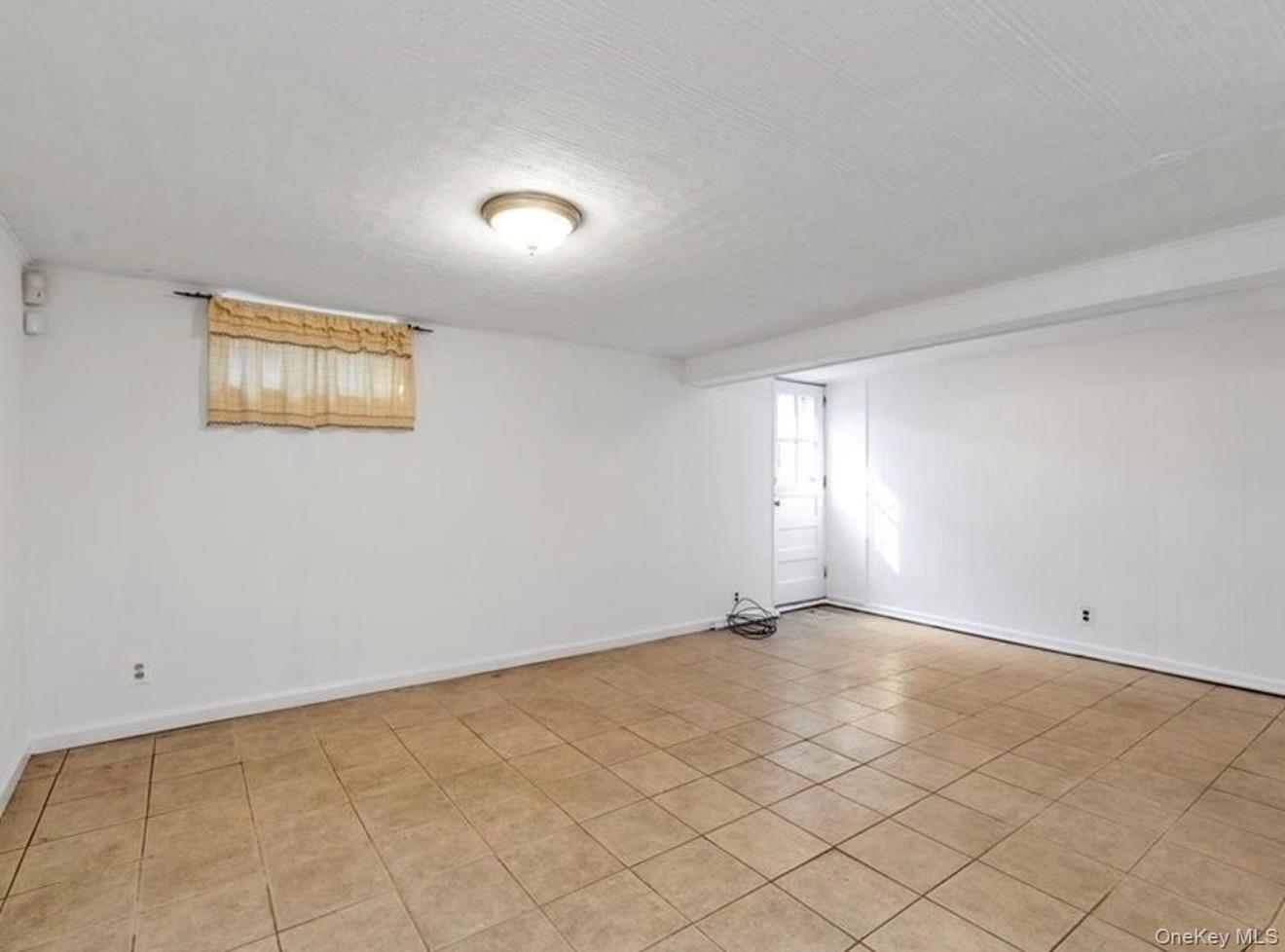 Single Family 60th Avenue  Queens, NY 11355, MLS-979570-23