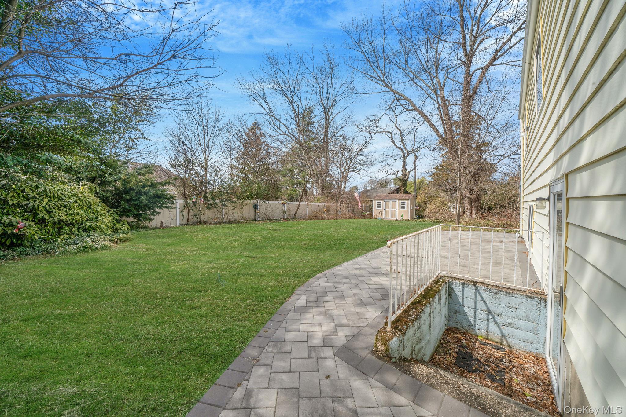 Single Family Woods  Suffolk County, NY 11703, MLS-979576-6