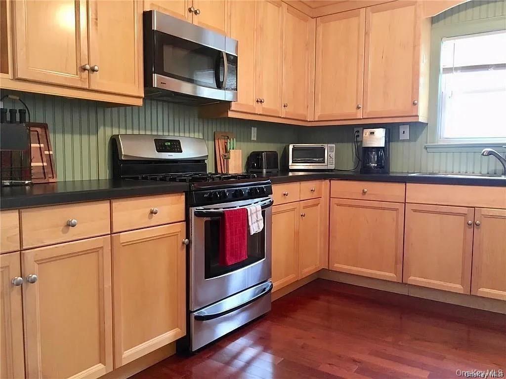 Single Family Catherine  Rockland County, NY 10960, MLS-979582-29