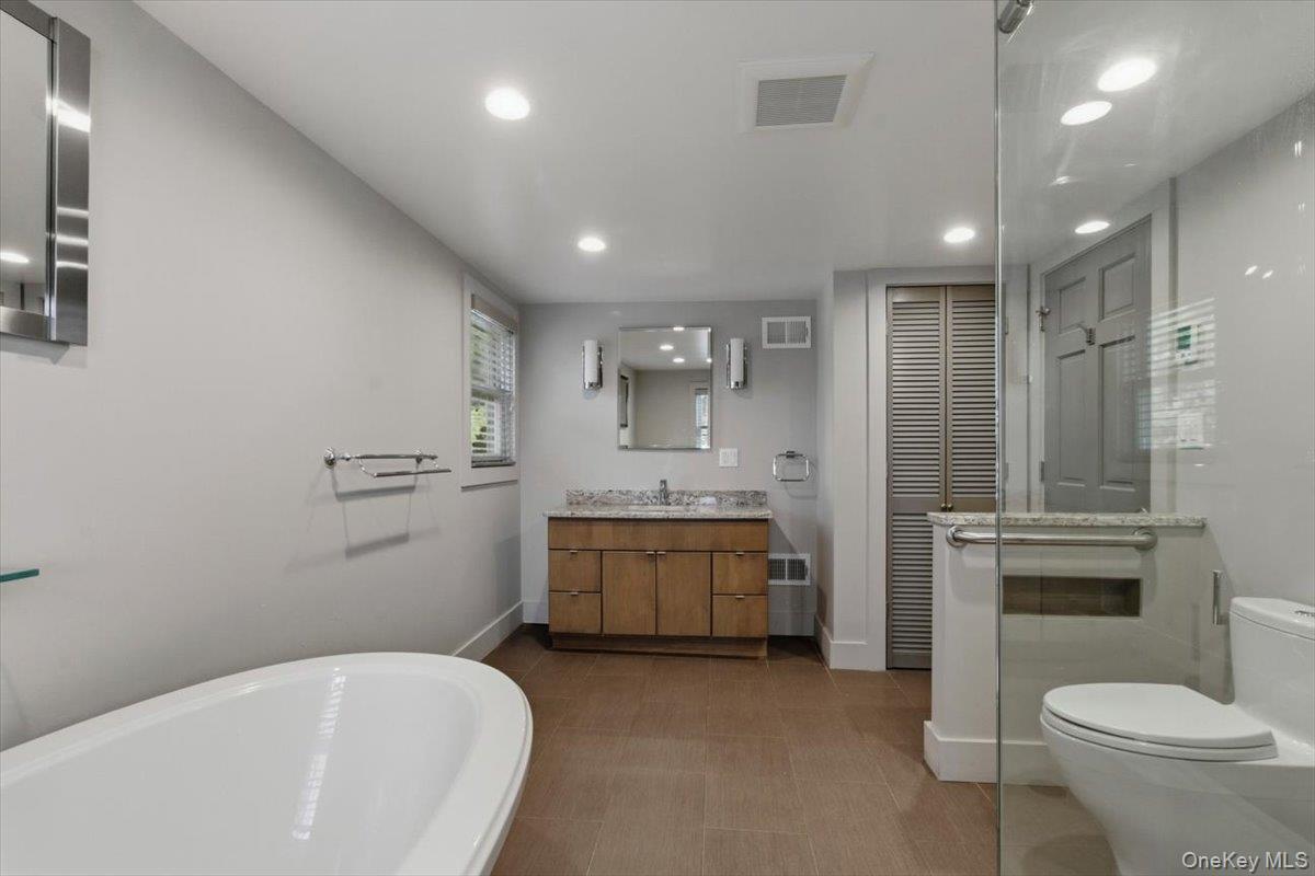 Single Family Forest  Westchester County, NY 10562, MLS-979583-20