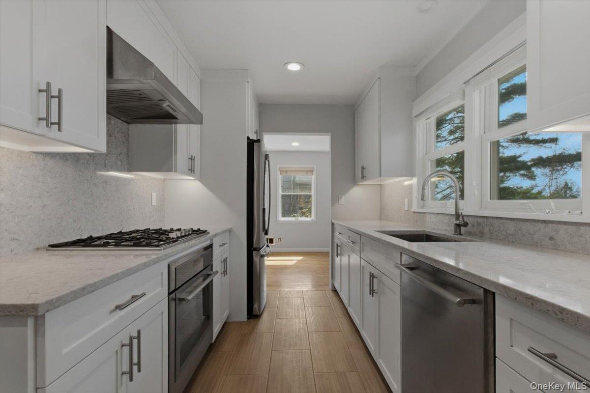Single Family Forest  Westchester County, NY 10562, MLS-979583-9