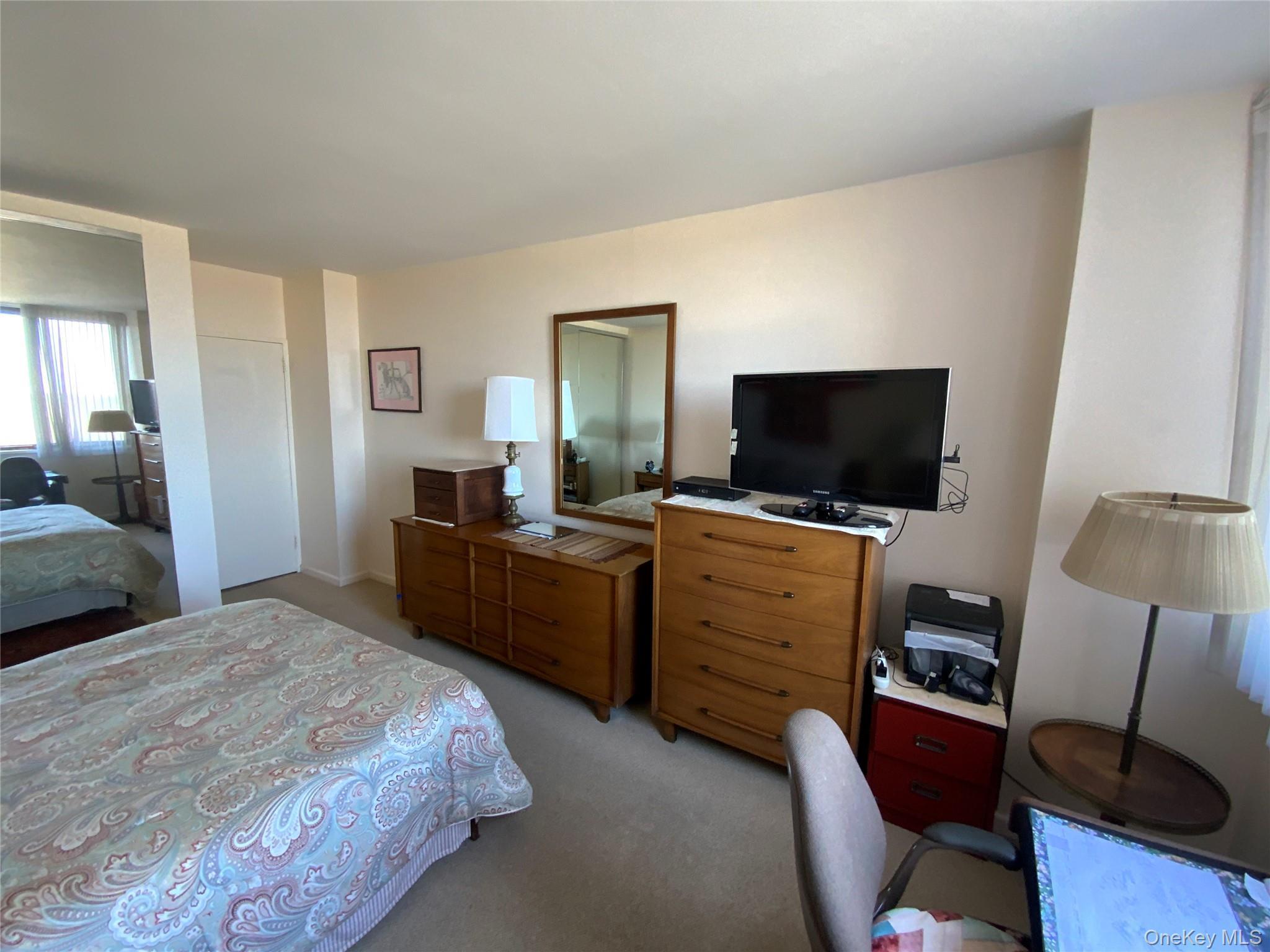 Coop Grand Central  Queens, NY 11005, MLS-979585-14