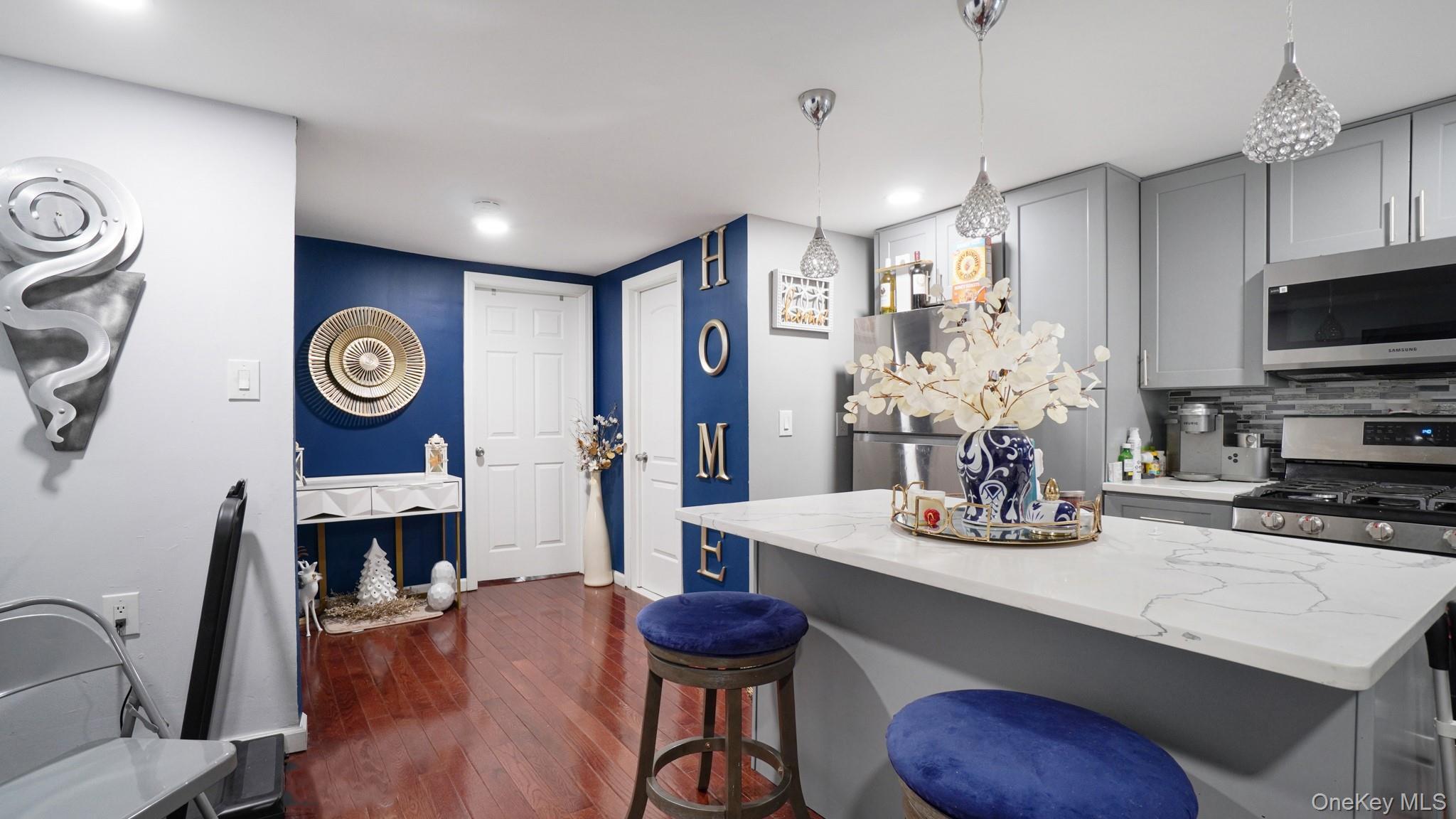 Single Family 4th  Brooklyn, NY 11217, MLS-979586-20