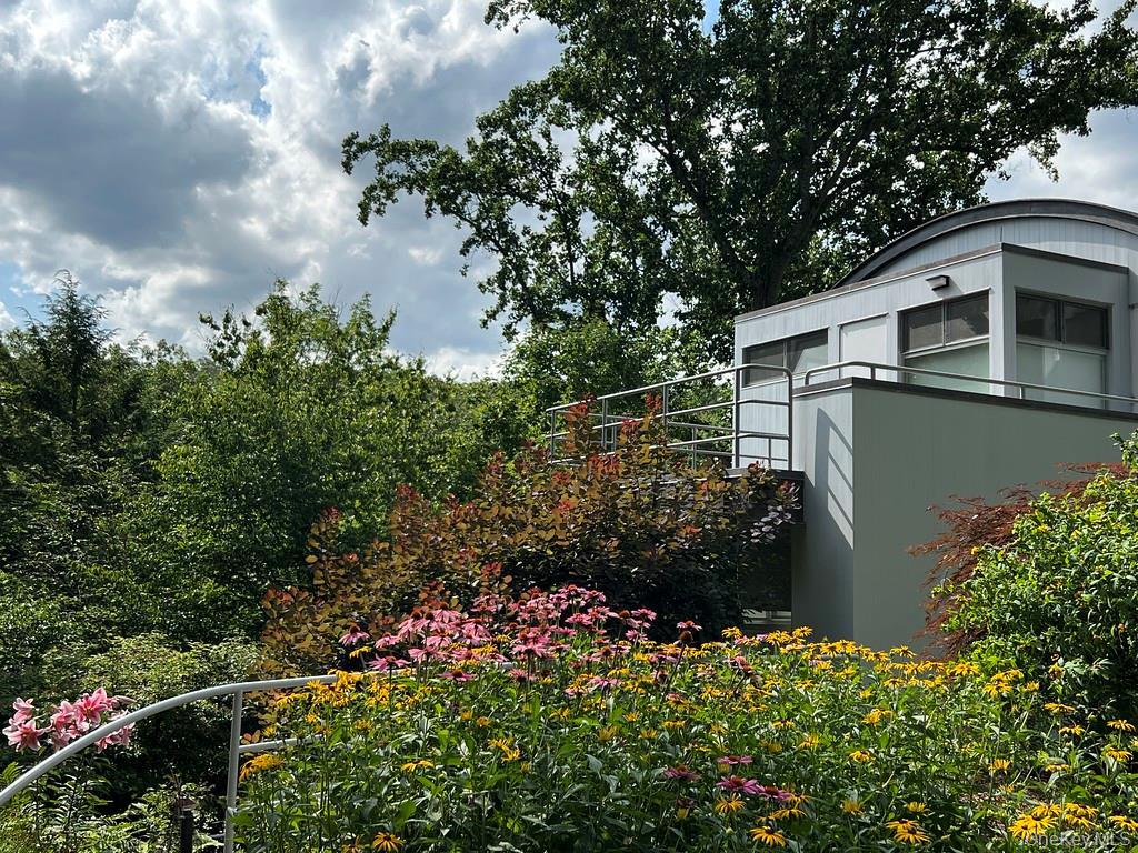 Single Family Cross Pond Road Westchester County, NY 10576, MLS-979591-37