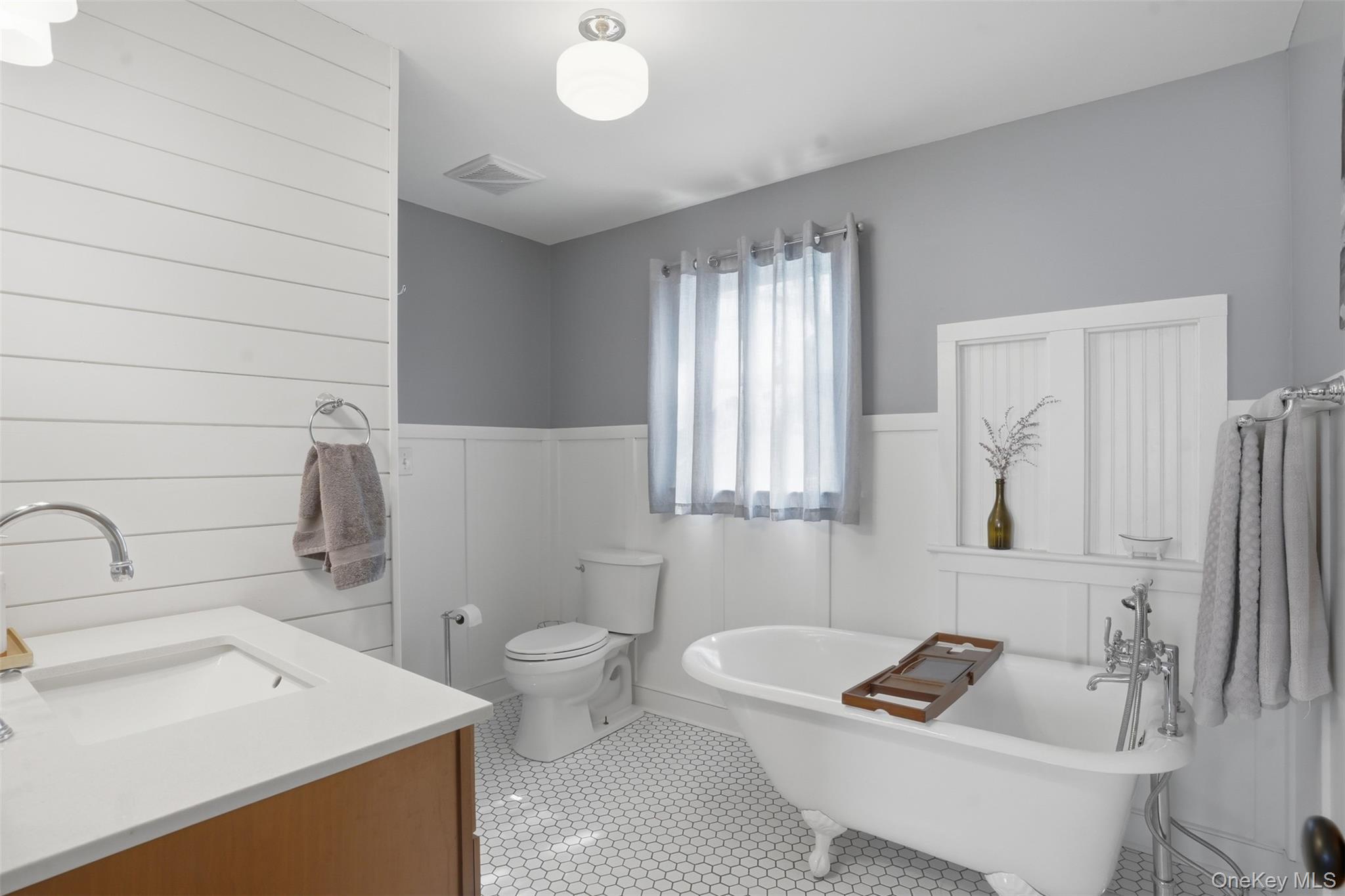 Single Family Springtown  Ulster County, NY 12486, MLS-979597-17