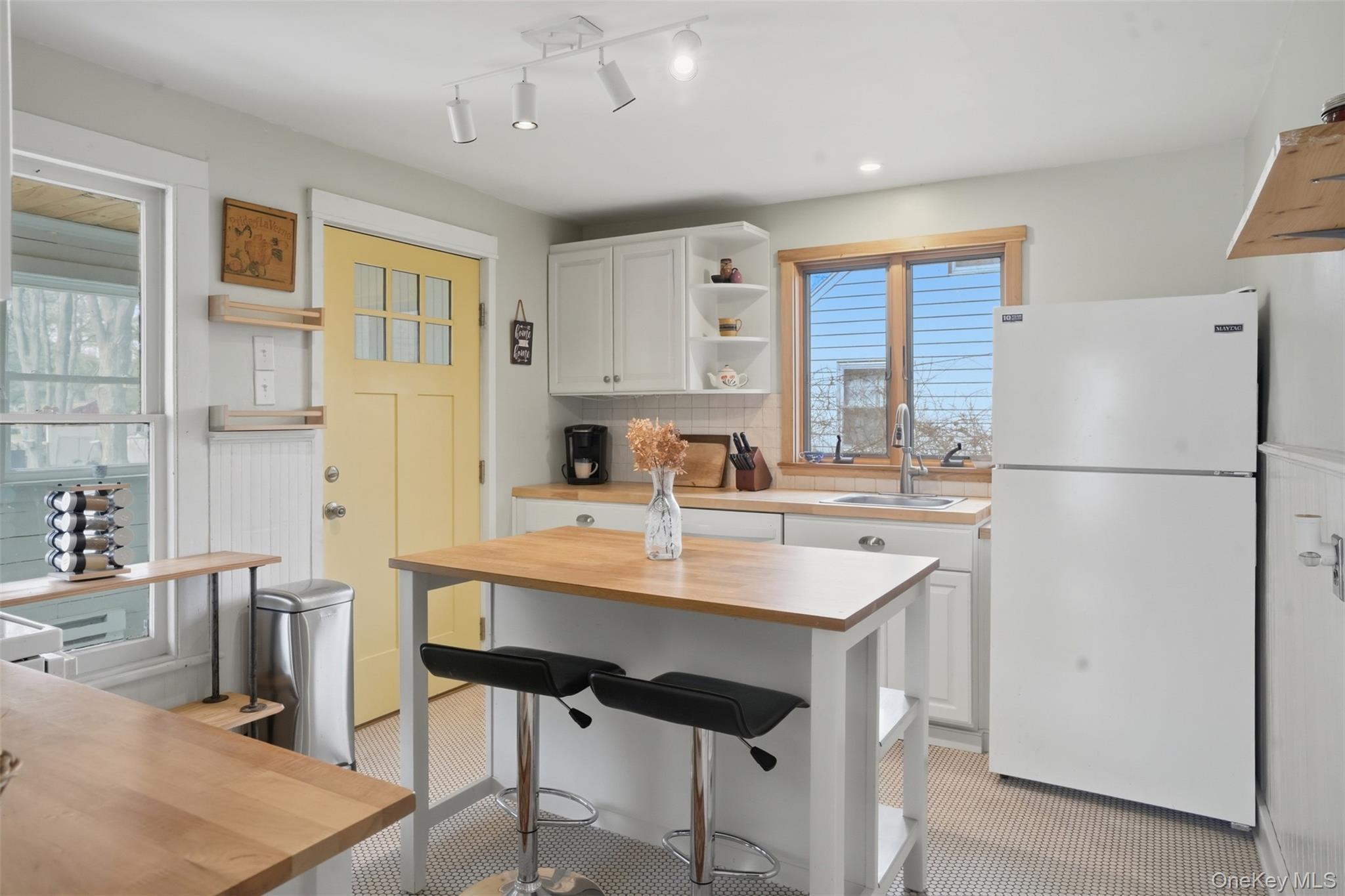 Single Family Springtown  Ulster County, NY 12486, MLS-979597-9