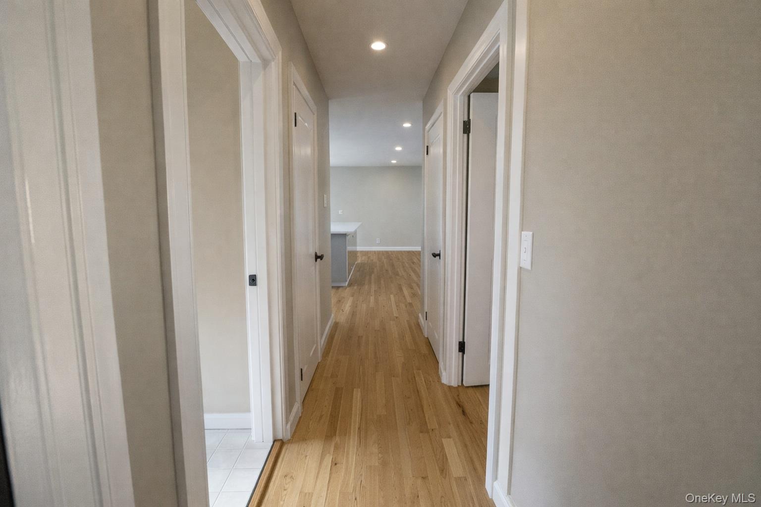 Single Family Greene  Suffolk County, NY 11757, MLS-979602-6