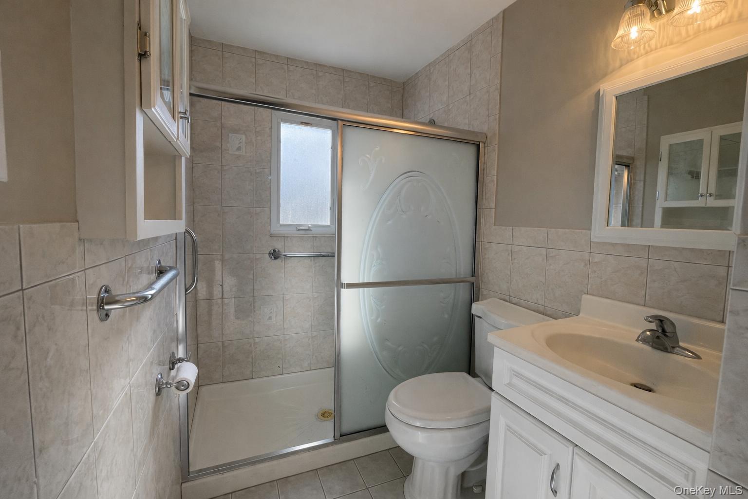 Single Family Greene  Suffolk County, NY 11757, MLS-979602-8