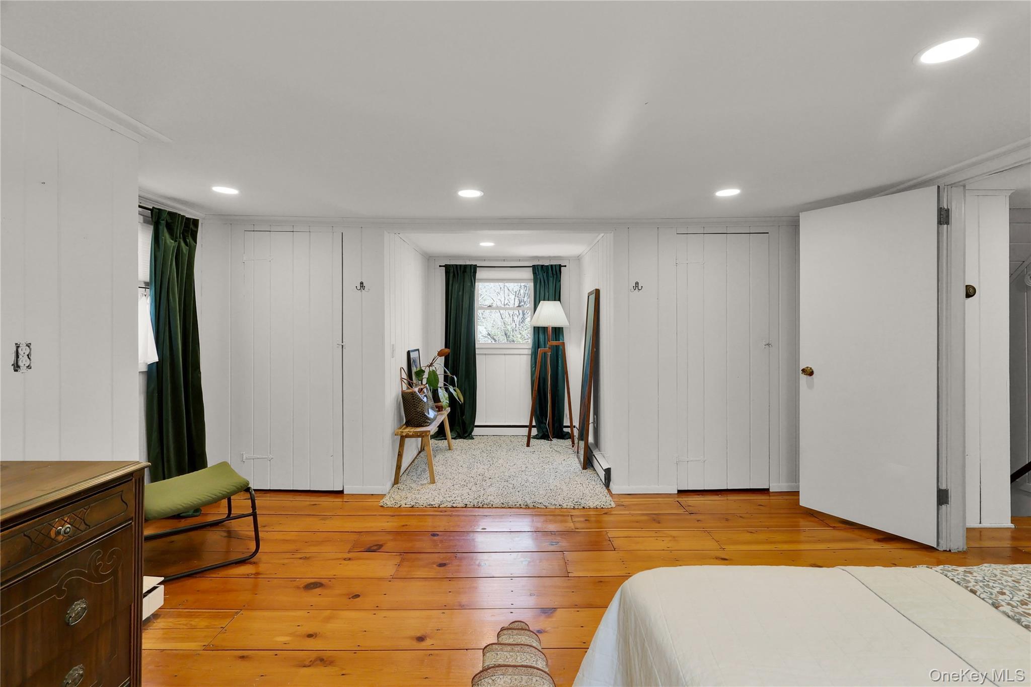 Single Family Anita  Ulster County, NY 12401, MLS-979606-16