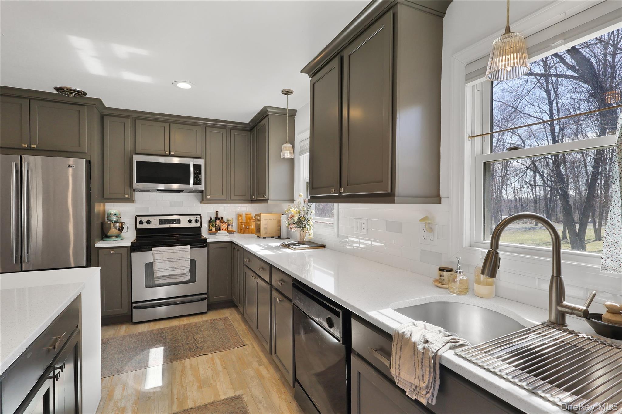 Single Family Anita  Ulster County, NY 12401, MLS-979606-6