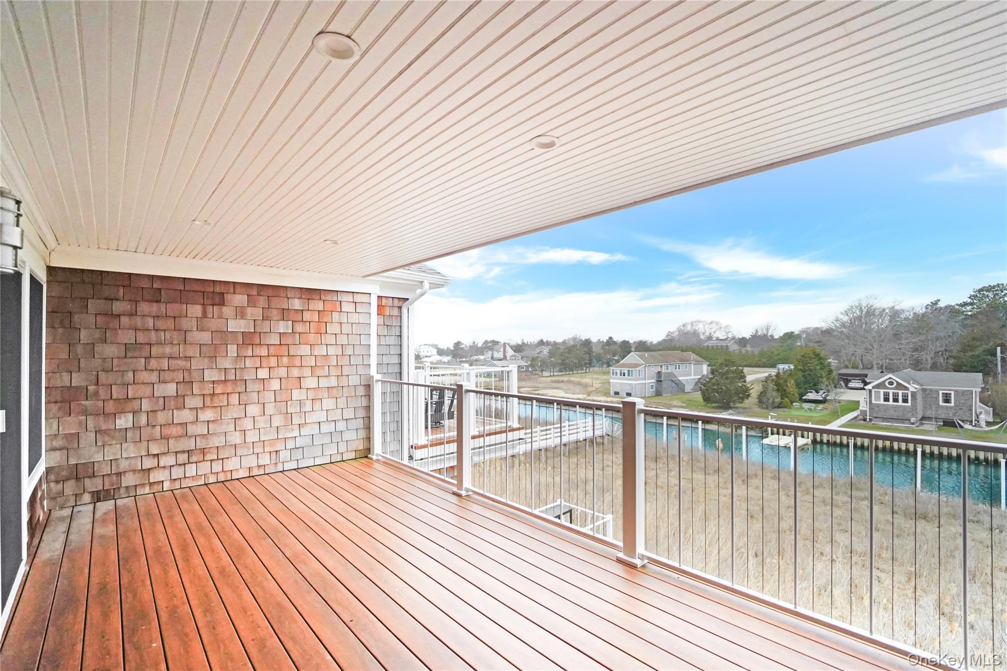 Condo Foster Suffolk County, NY 11946, MLS-979615-13