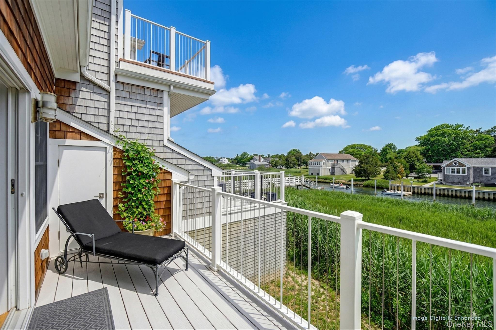 Condo Foster Suffolk County, NY 11946, MLS-979615-2