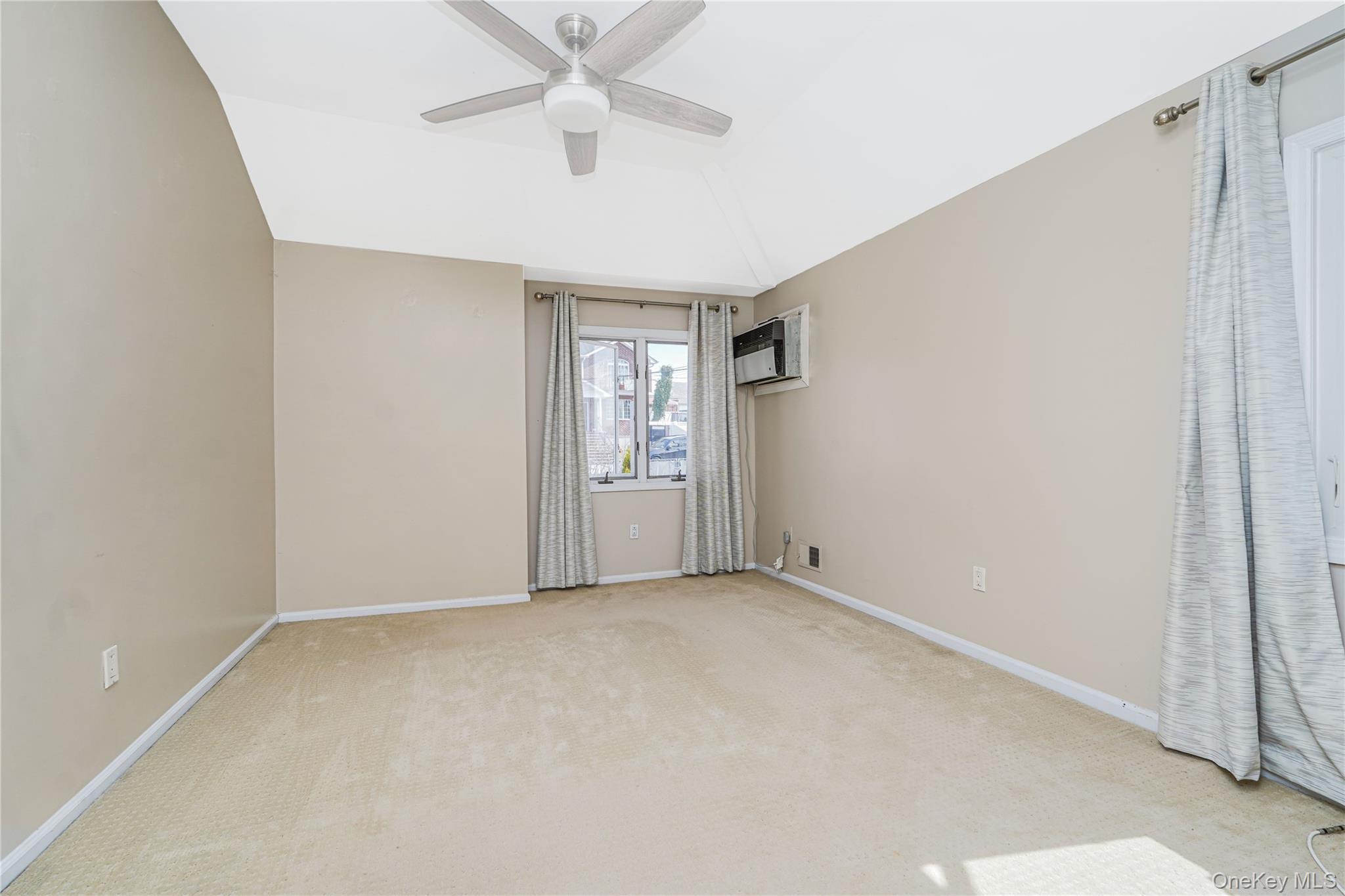 Single Family Creston  Staten Island, NY 10304, MLS-979622-12