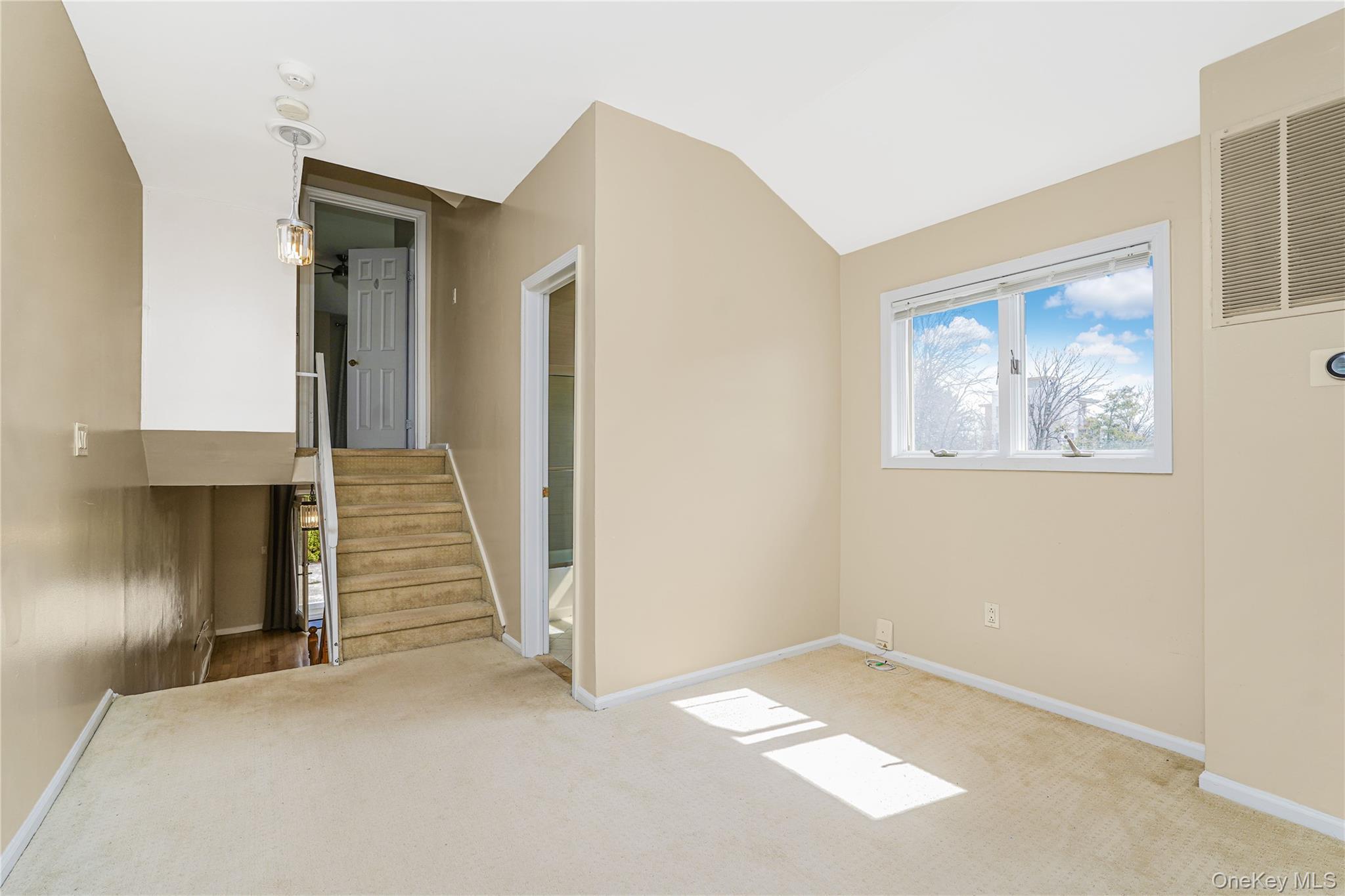 Single Family Creston  Staten Island, NY 10304, MLS-979622-18