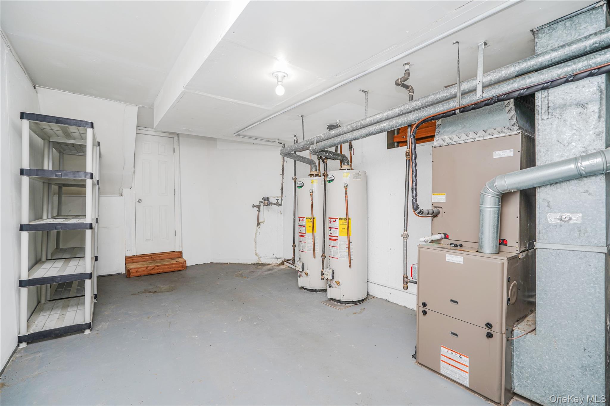 Single Family Creston  Staten Island, NY 10304, MLS-979622-23