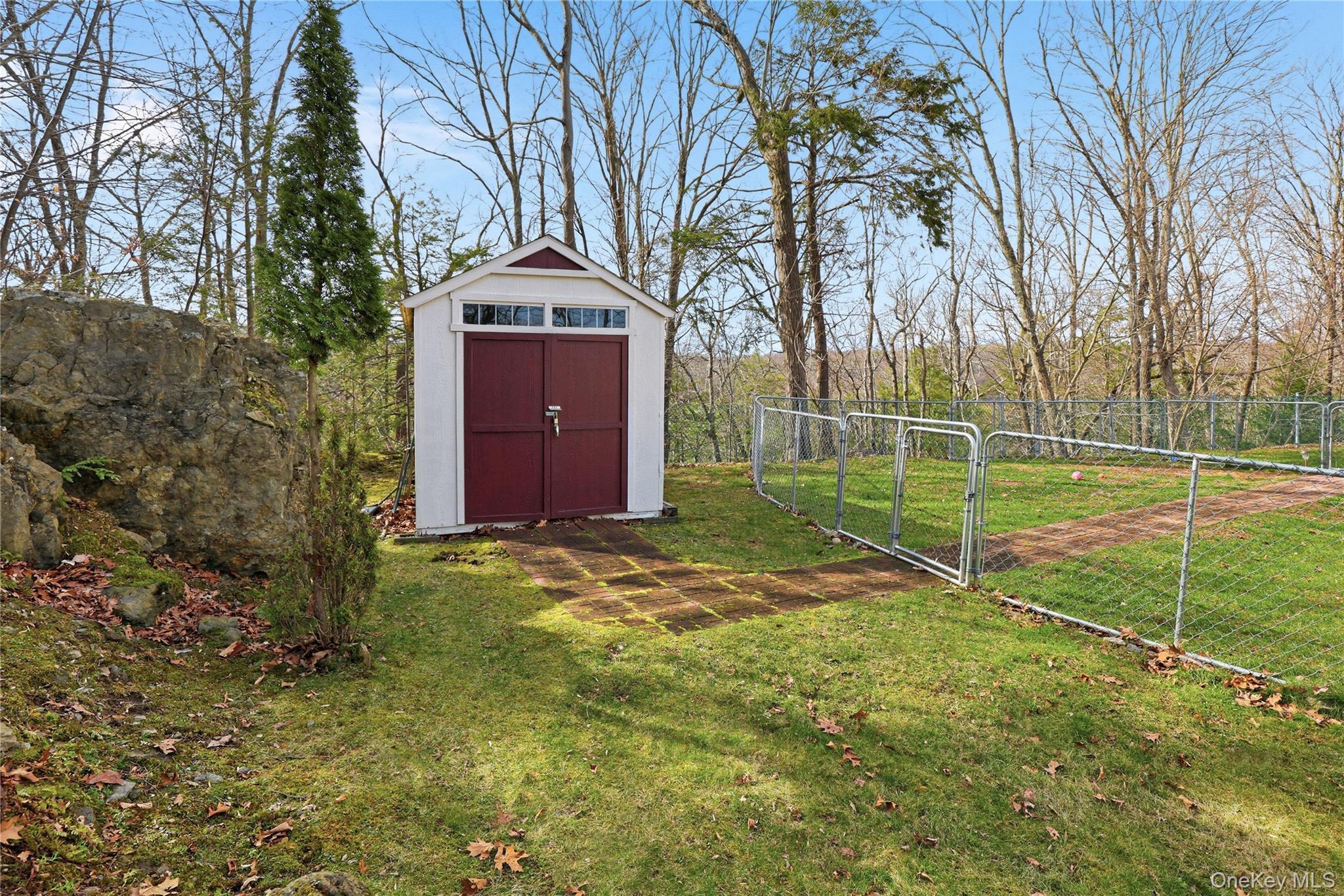 Single Family Robbins  Ulster County, NY 12477, MLS-979628-27