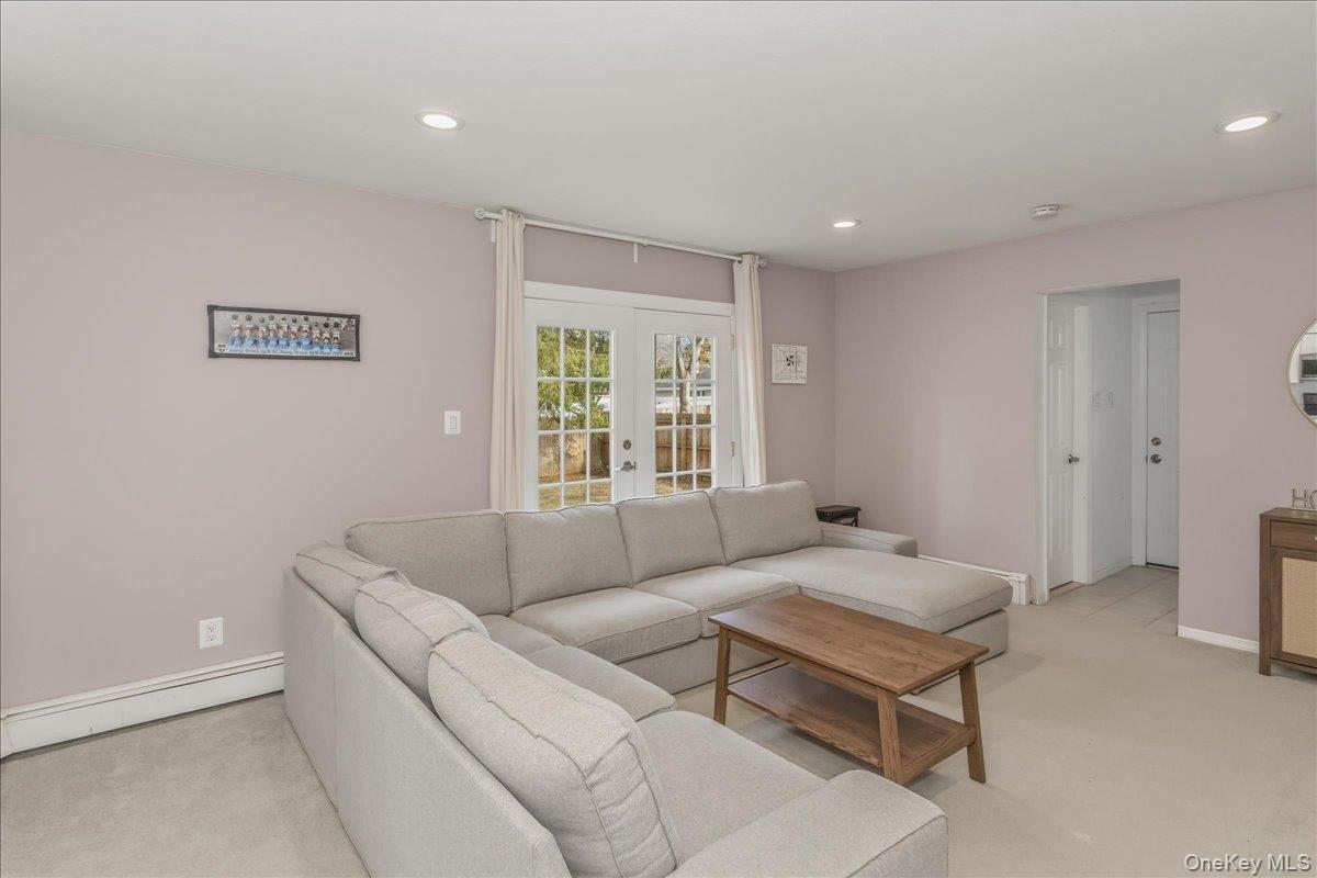 Single Family Jeanne  Suffolk County, NY 11755, MLS-979644-13