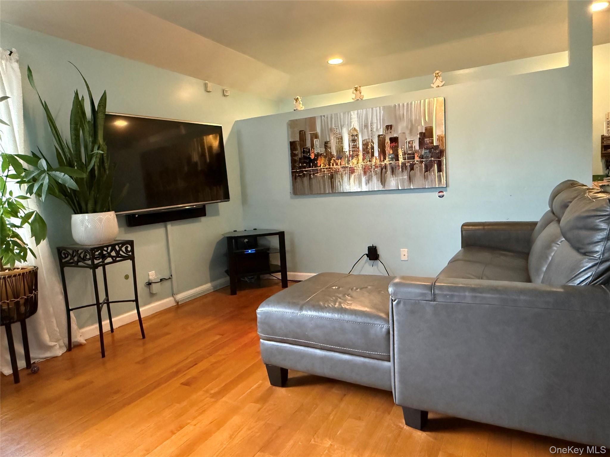 Single Family 104th Queens, NY 11414, MLS-979654-11