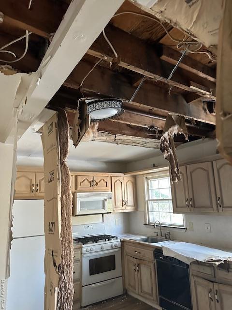 Single Family Woodland  Suffolk County, NY 11792, MLS-979655-14