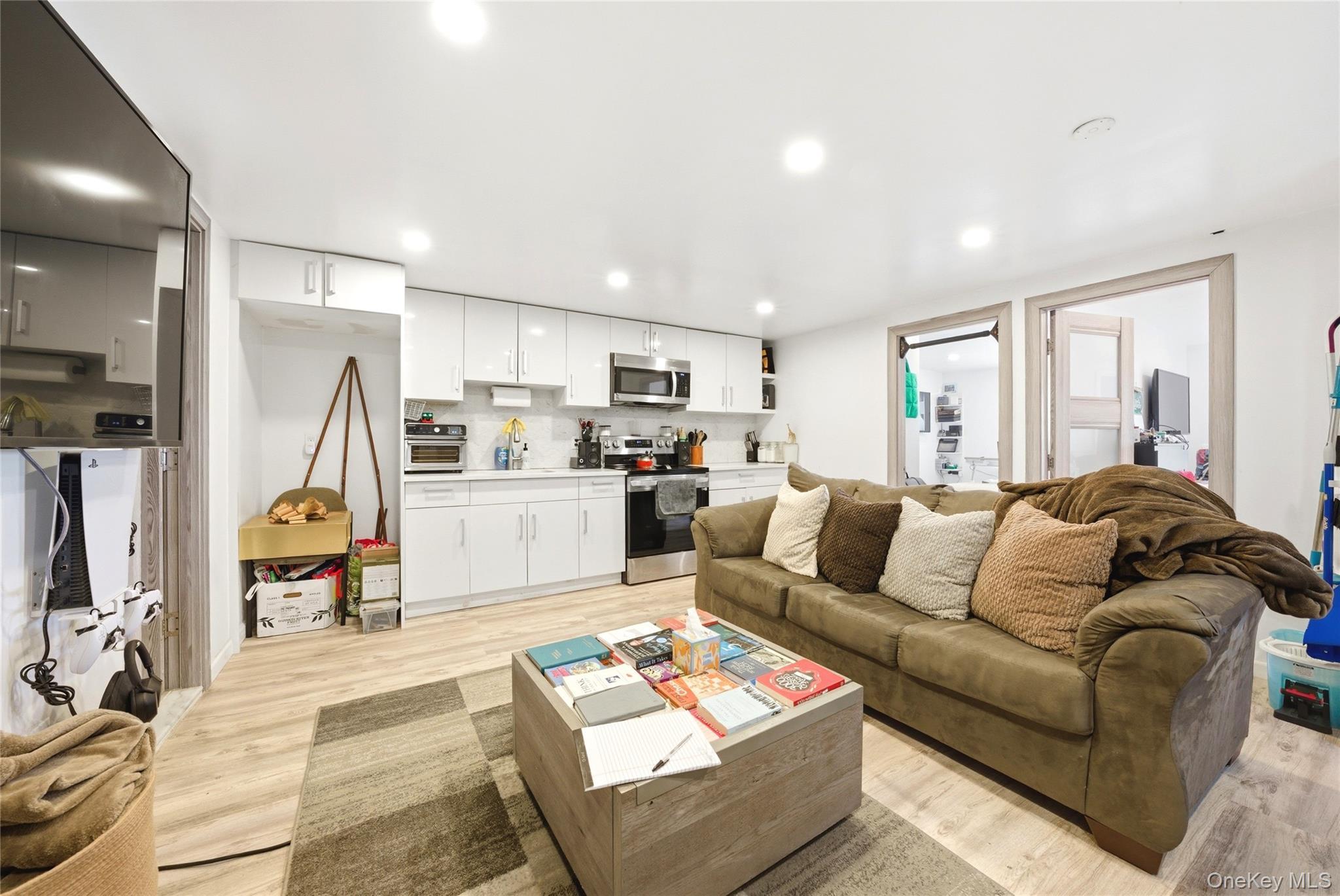 Single Family Vineyard  Westchester County, NY 10703, MLS-979669-16