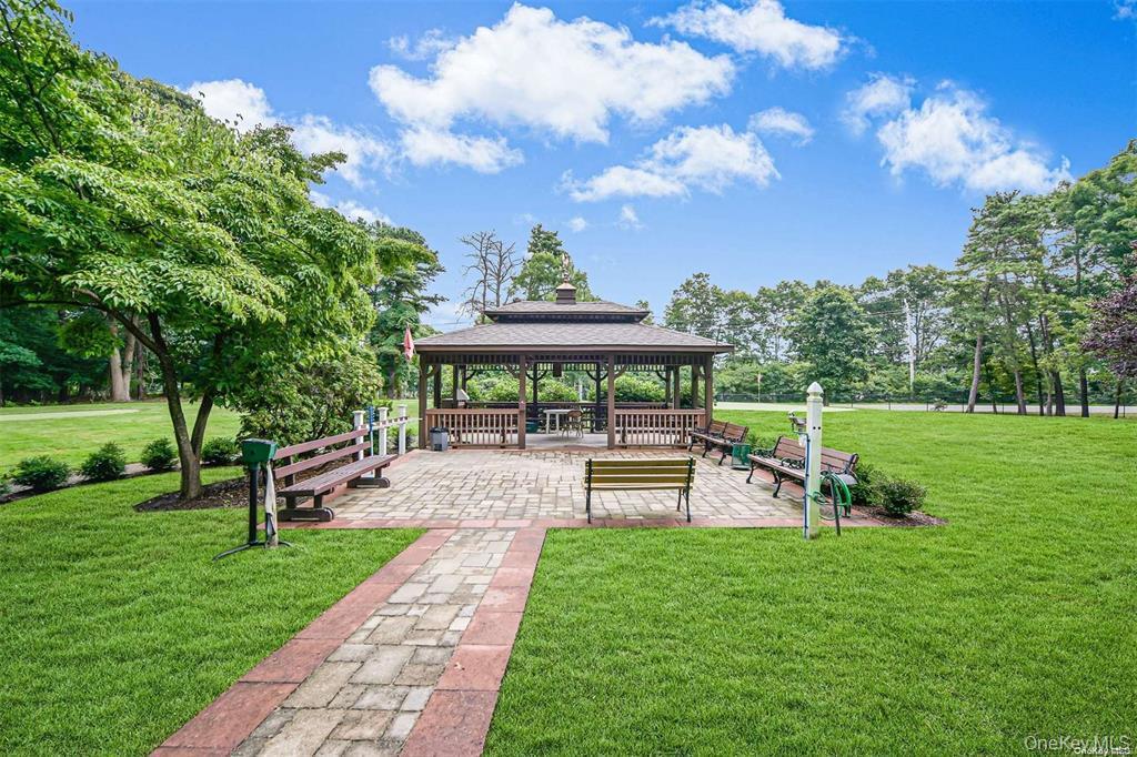 Condo Newcastle  Suffolk County, NY 11961, MLS-979670-28