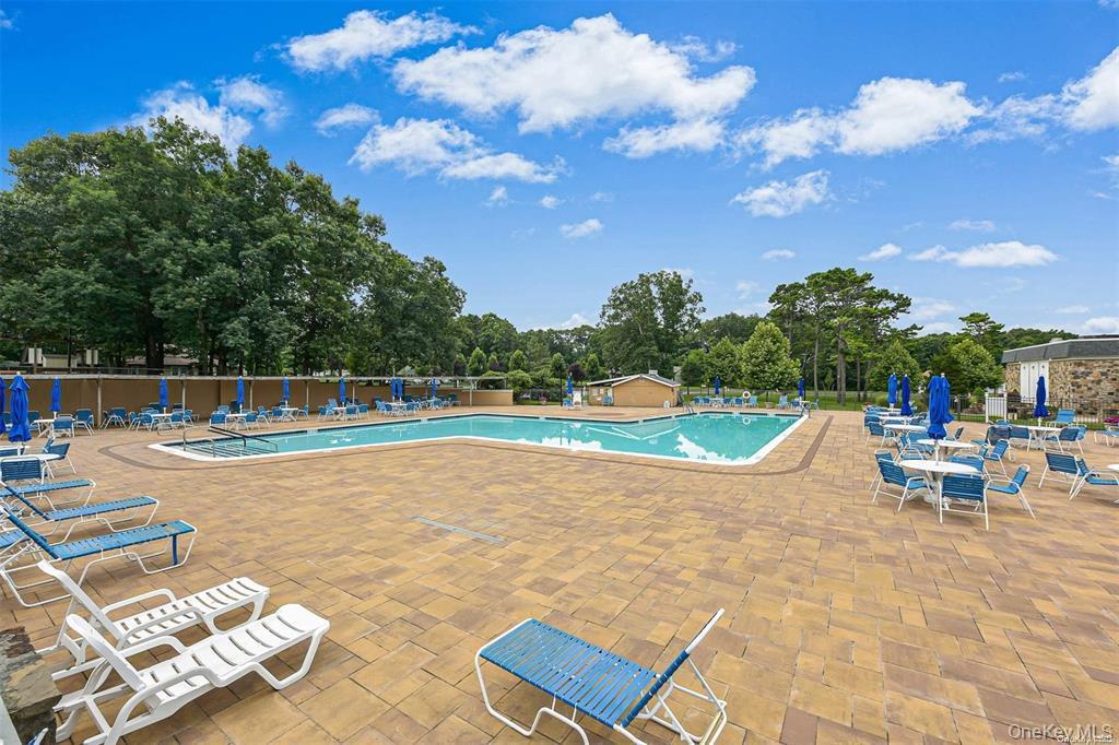 Condo Newcastle  Suffolk County, NY 11961, MLS-979670-30