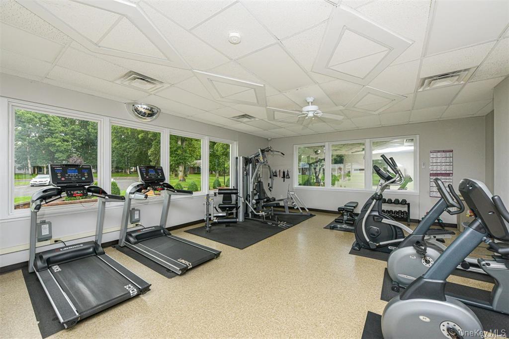 Condo Newcastle  Suffolk County, NY 11961, MLS-979670-32