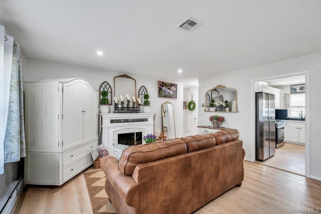 Condo Newcastle  Suffolk County, NY 11961, MLS-979670-9