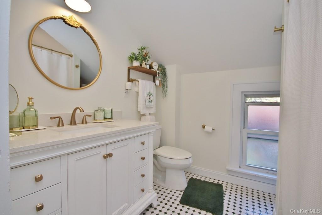 Single Family High  Rockland County, NY 10923, MLS-979695-23