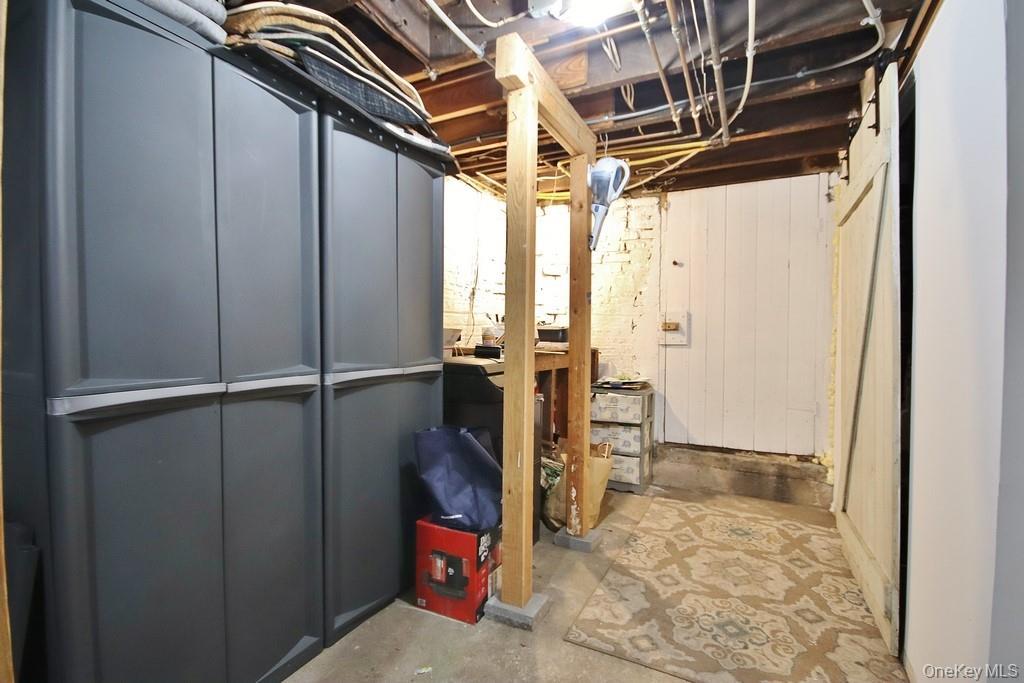 Single Family High  Rockland County, NY 10923, MLS-979695-30