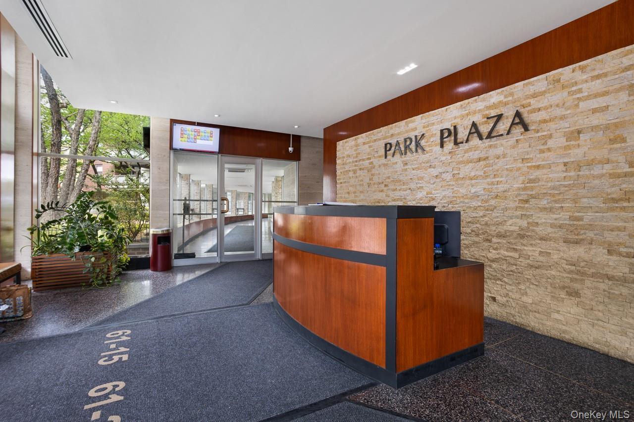 Coop 97  Queens, NY 11374, MLS-979728-3