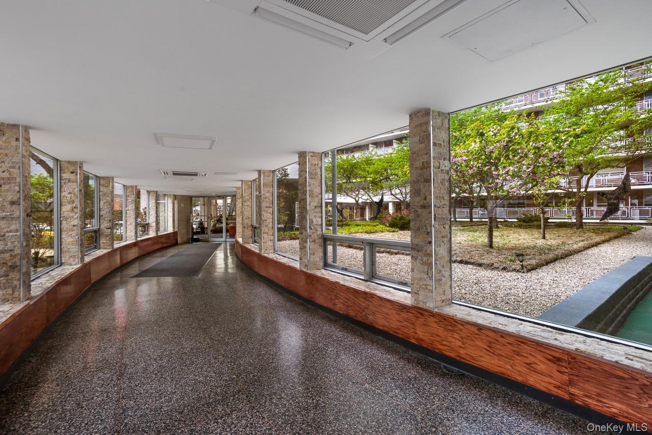 Coop 97  Queens, NY 11374, MLS-979728-4