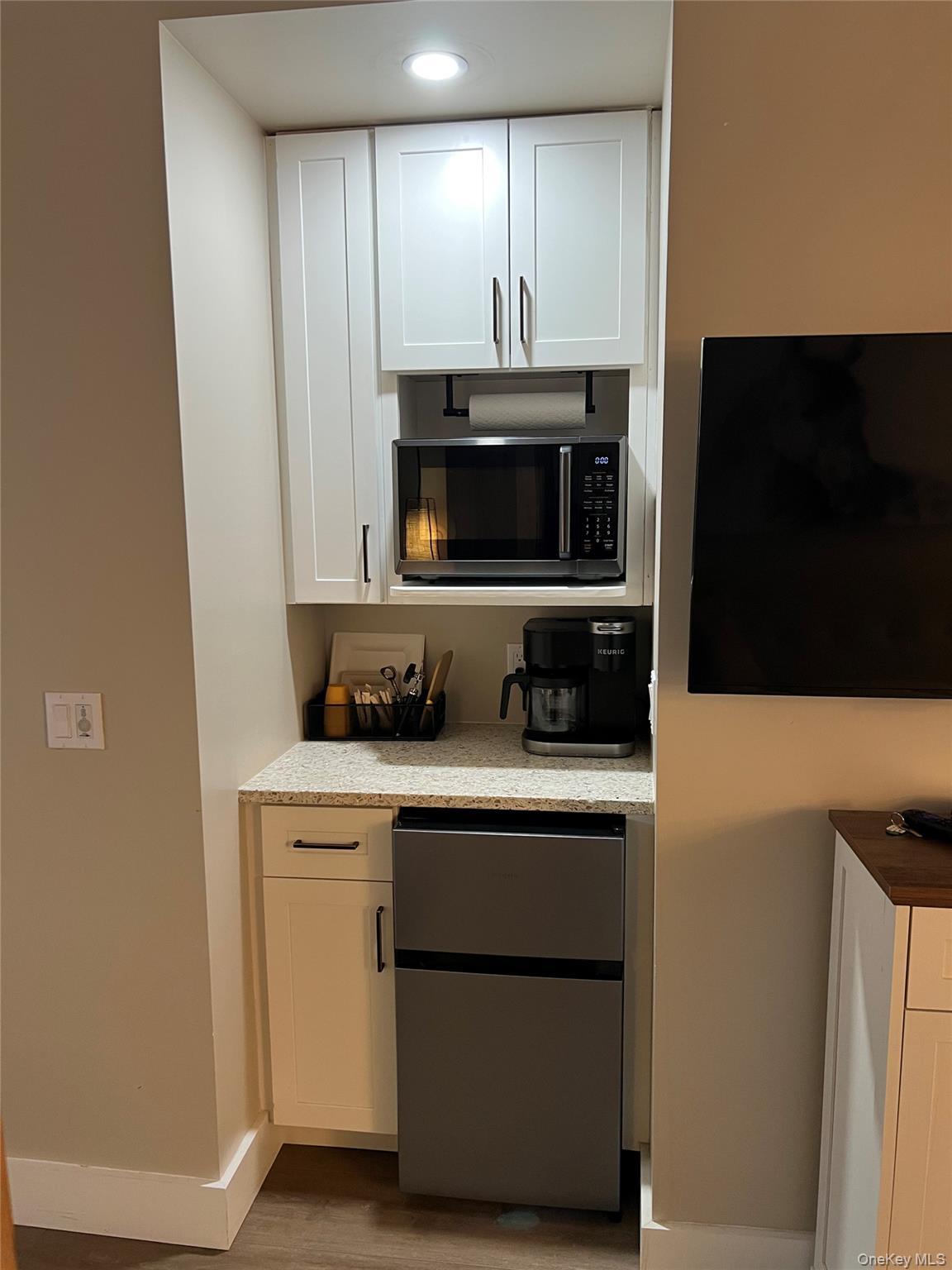 Single Family Beggs Point  Out Of Area, NY 12936, MLS-979732-7