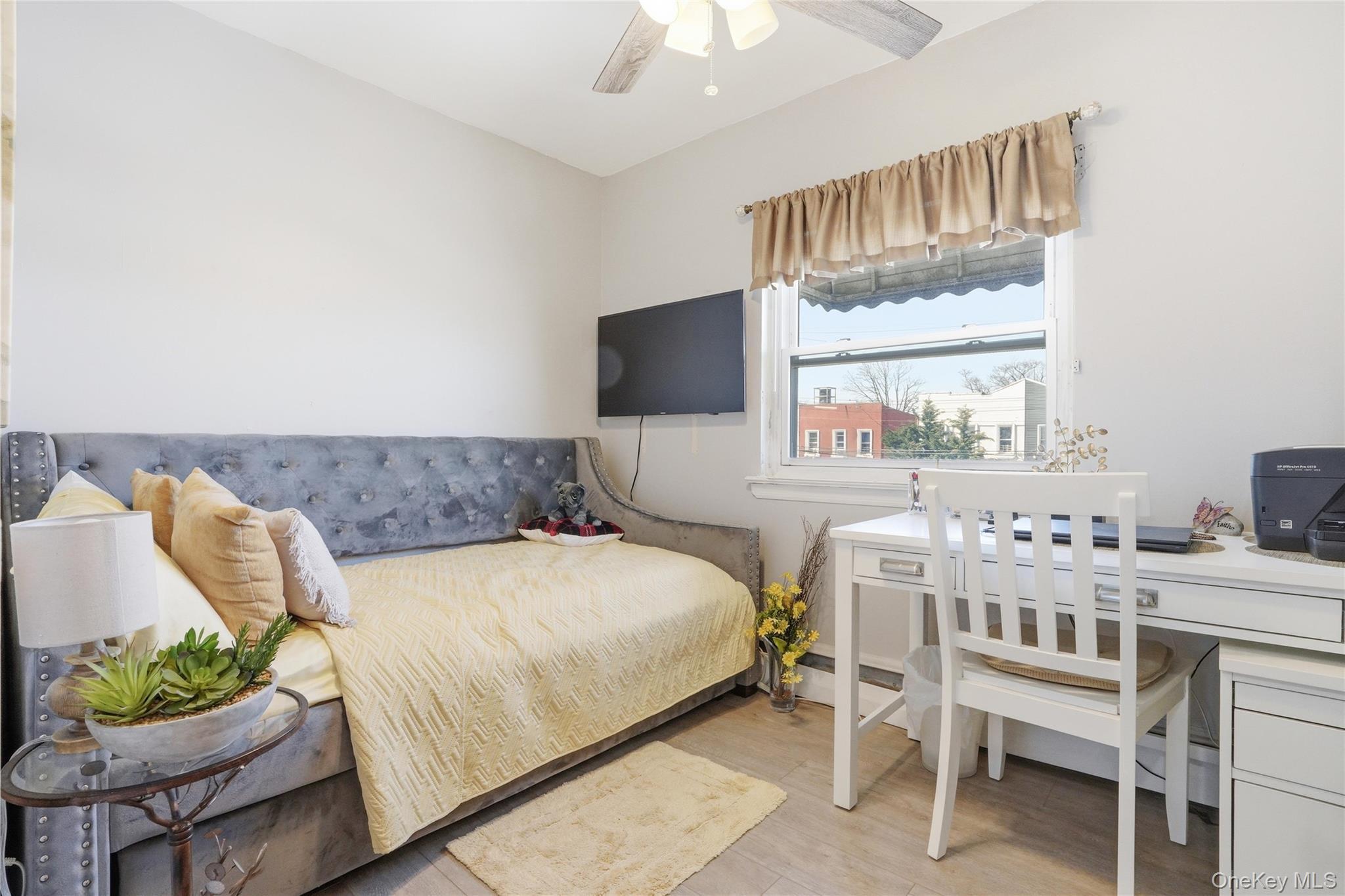 Single Family Dewey  Bronx, NY 10465, MLS-979749-17