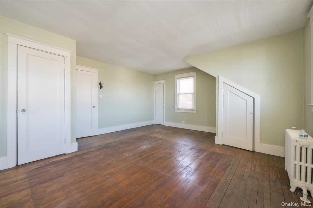 Single Family Miles  Bronx, NY 10465, MLS-979753-16