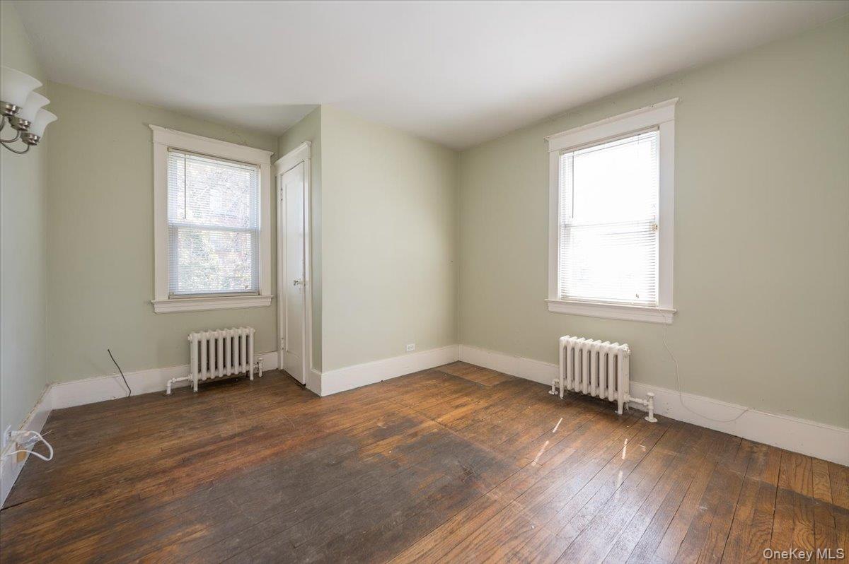 Single Family Miles  Bronx, NY 10465, MLS-979753-18