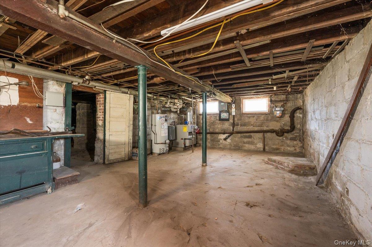 Single Family Miles  Bronx, NY 10465, MLS-979753-23