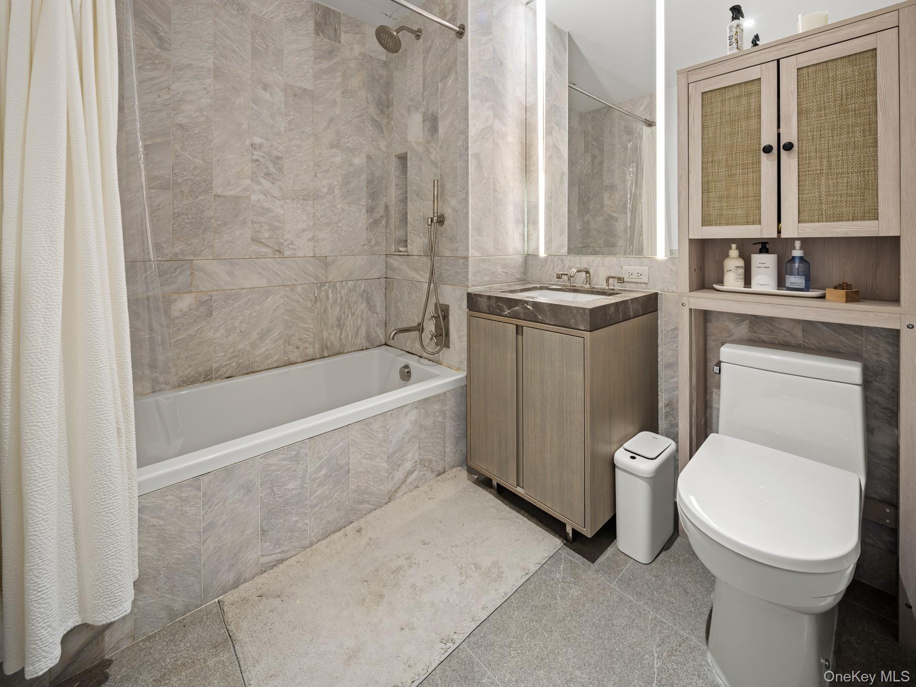 Condo Nevins  Brooklyn, NY 11217, MLS-979792-9