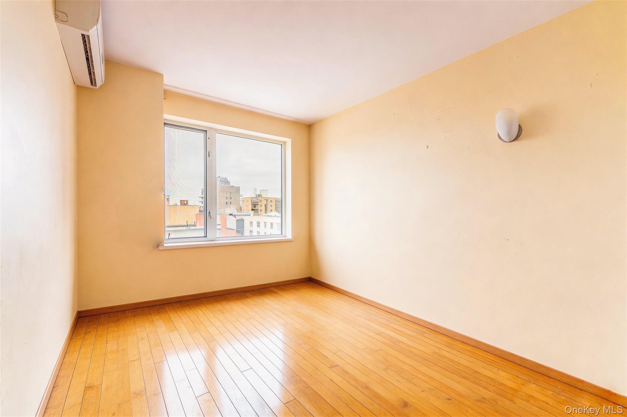 Condo Latimer Queens, NY 11354, MLS-979799-7
